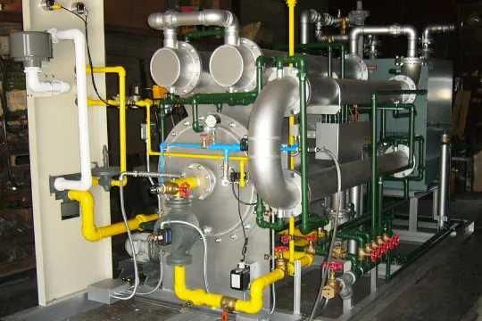 発熱型変成ガス発生装置（DXガス）